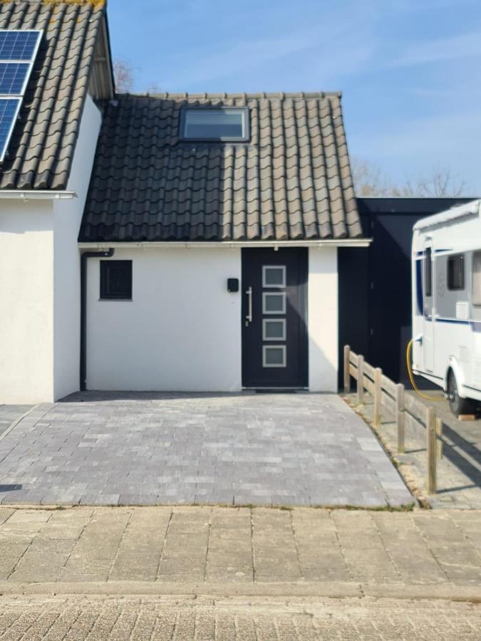 Bed and Breakfast Calm Down Near The Sea Vlissingen Zewnętrze zdjęcie